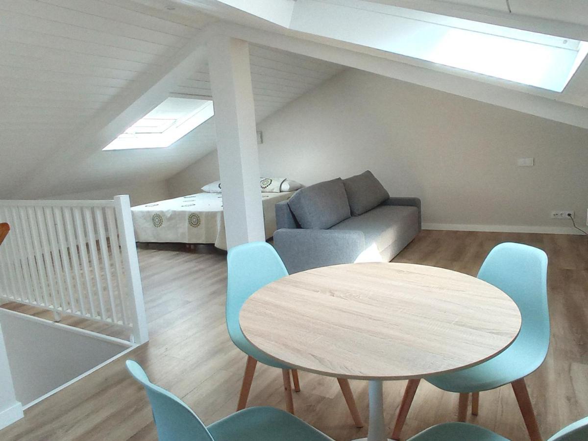 Vila Marina. Casa Marinera Con Terraza Sobre El Mar En Caion Cayón Kültér fotó