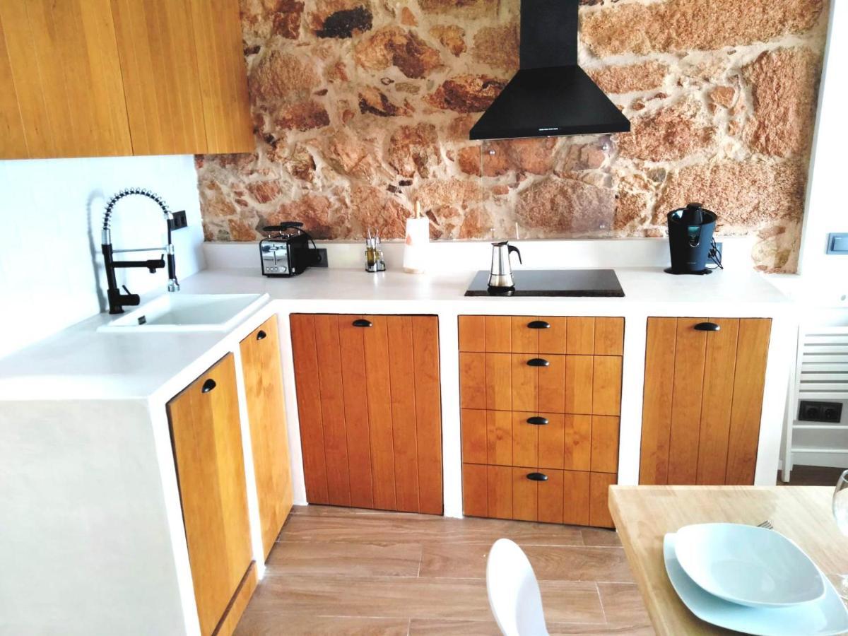 Vila Marina. Casa Marinera Con Terraza Sobre El Mar En Caion Cayón Kültér fotó