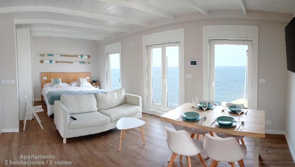 Vila Marina. Casa Marinera Con Terraza Sobre El Mar En Caion Cayón Kültér fotó
